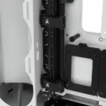 Corsair ICUE 5000X RGB Mid Tower Cabinet (White) - Image 4