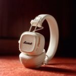 Marshall Major V Wireless Bluetooth On-Ear Headphones Cream Marshall Major V Wireless Bluetooth On-Ear Headphones Cream